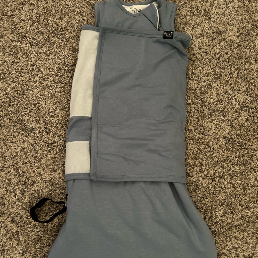 Kyte baby swaddle/sleep sack